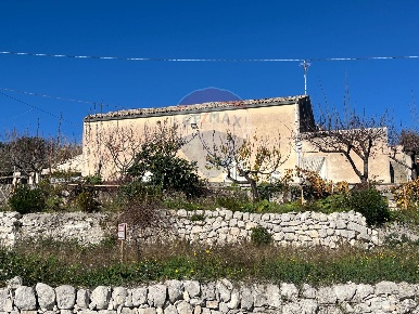 Foto Casa indipendente in contrada San Giacomo, Ragusa di 177 m² in vendita