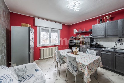 Foto Appartamento a Bagnolo in Piano Centro di 74 m² con 3 locali