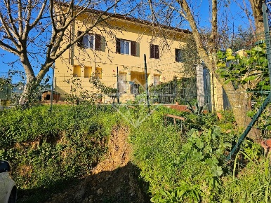 Foto Appartamento a Carrara Perticata, Bonascola, Nazzano di 123 m²