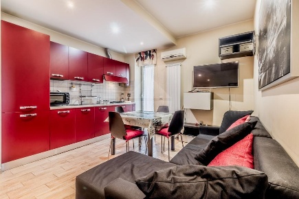 Foto Appartamento in via Salvatore Barzilai, Roma di 60 m² con 3 locali