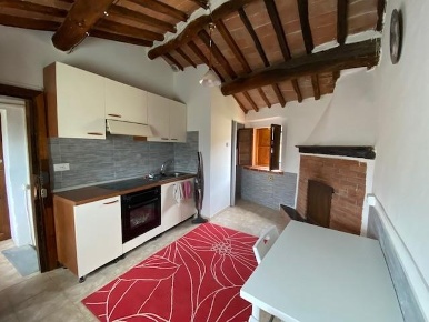 Foto Appartamento a Buti Cascine La Croce di 45 m² con 2 locali in affitto