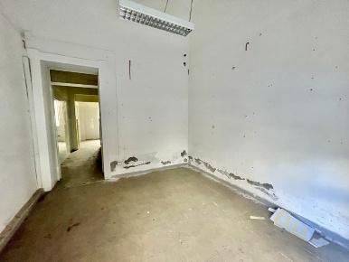 Foto Negozio in via scala di giuda, Reggio di Calabria Centro Storico