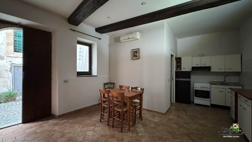 Foto Appartamento in Via dell'Olmo 8, Ronciglione con 1 locali in vendita