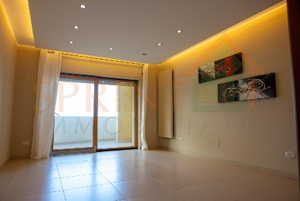 Foto Appartamento a Monopoli di 90 m² con 3 locali in vendita