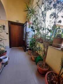 Foto Appartamento in Via San Cristoforo All'olivella, Napoli di 170 m²