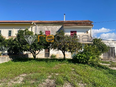 Foto Case semi ndipendenti in Contrada Incassata, Montecorvino Rovella