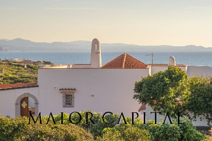 Foto Villa singola a Santa Teresa Gallura Santa Reparata di 165 m²