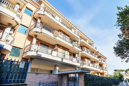 Foto Attico in Via Del Padiglione, Roma Borghesiana di 84 m² con 4 locali