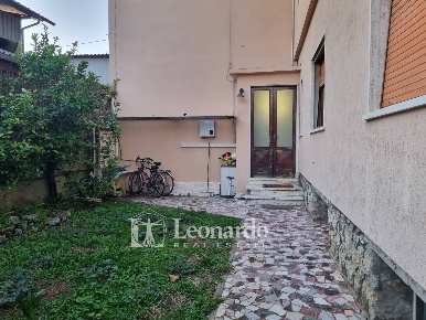 Foto Appartamento in Via Garibaldi pietrasanta, Pietrasanta di 90 m²