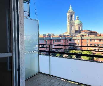 Foto Appartamento in via Paolo Goglio, Rho Centro di 85 m² con 2 locali