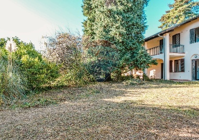 Foto Casa indipendente in VIA BONICALZA, Cassano Magnago di 500 m²