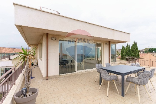 appartamento in vendita a Gravina di Catania