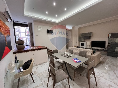 Foto Appartamento in Via Torquato tasso, Napoli Vomero di 95 m² in vendita