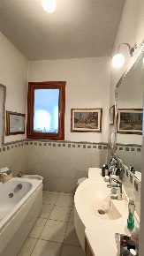 Foto Appartamento a Firenze Novoli di 98 m² con 4 locali in affitto