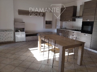 Foto Appartamento a Castiglione del Lago Contrada Prati di 90 m² in affitto