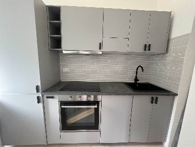 Foto Appartamento in VIA VAL BREGAGLIA 14, Milano Piazzale Siena di 59 m²