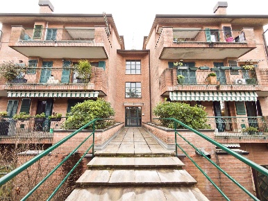 Foto Appartamento in Via  Filippo Gerbino 27, Lentate sul Seveso Centro