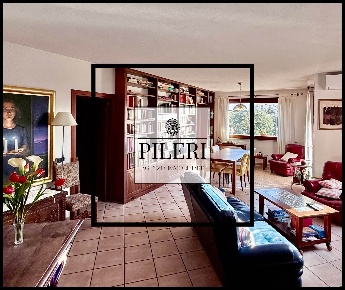 Foto Appartamento a Olbia Viale Aldo Moro, Ospedale Vecchio di 145 m²