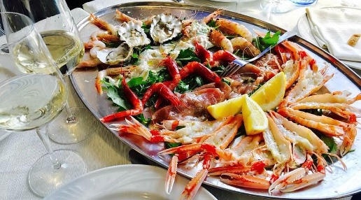 Foto Attività commerciale a Chioggia Centro Storico di 80 m² con 2 locali