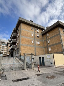 Foto Appartamento in via L. Da Vinci 26, Caltanissetta Centro di 125 m²