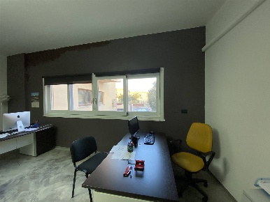 Foto Magazzino in Via veronese, Olbia Viale Aldo Moro, Ospedale Vecchio