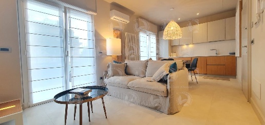 Foto Attico in Corso Dante Alighieri, Alassio Centro di 84 m² con 3 locali