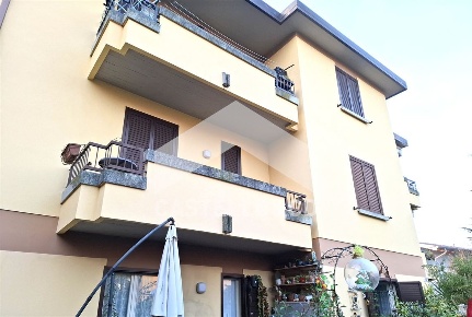 Foto Appartamento in Viale Motta, Desenzano del Garda Desenzano Centro