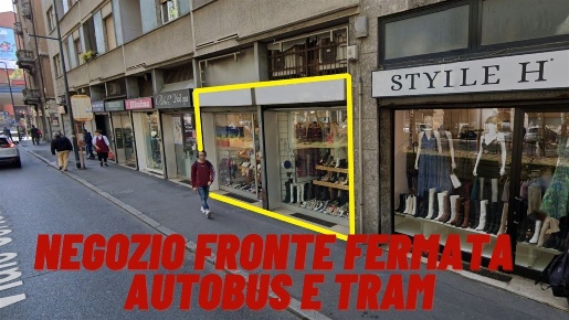 Foto Negozio in Viale Certosa, Milano Certosa di 100 m² con 2 locali