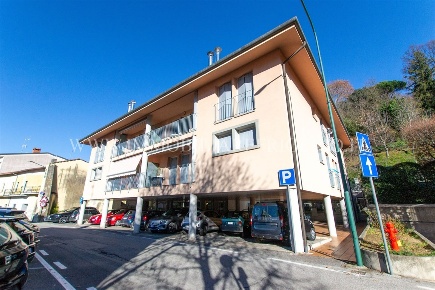 Foto Appartamento a Cisano Bergamasco Centro di 75 m² con 3 locali