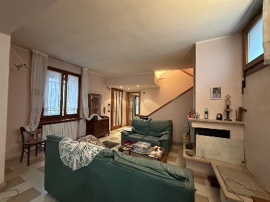 Foto Casa indipendente in VIA SANTA MARIA ELISABETTA, Palosco di 260 m²