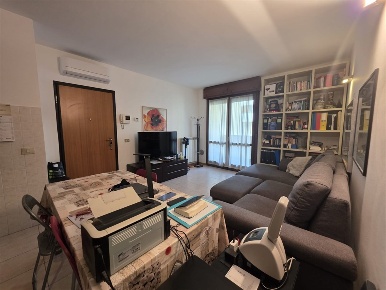 Foto Appartamento in Via Carlo Farini, Milano Farini di 61 m² con 2 locali