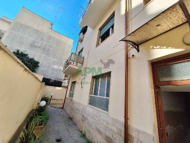 Foto Appartamento in via italo alaimo17, Reggio di Calabria di 95 m²