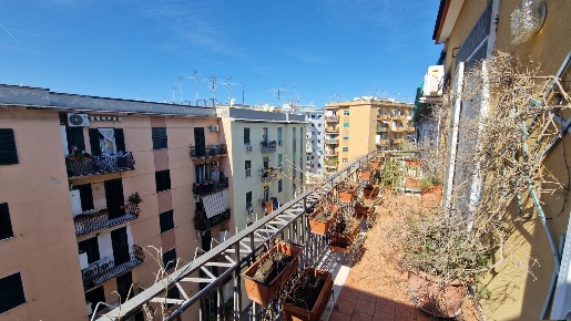 Foto Appartamento in via Francesco Cilea, Napoli Vomero di 120 m²