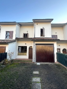 Foto Villa a schiera in Via Pietro Nenni 26, Valsamoggia Crespellano
