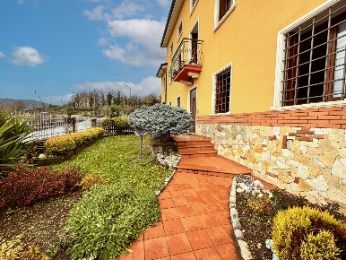 Foto Case semi ndipendenti in via grumo  19, Cornedo Vicentino di 392 m²