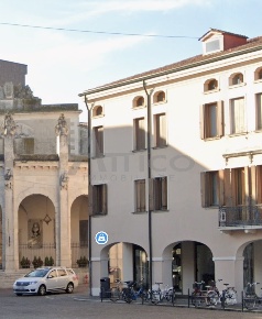 Foto Ufficio in Piazza Vittorio Emanuele RO, Rovigo Centro Storico di 85 m²