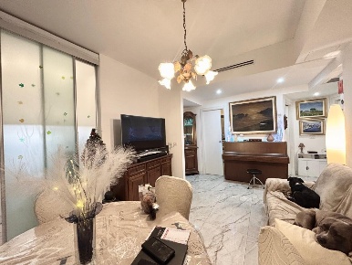 Foto Appartamento a Cinisello Balsamo di 80 m² con 3 locali in vendita