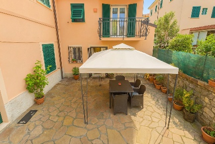 Foto Villa singola a La Spezia di 65 m² con 4 locali in vendita