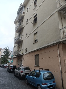 Foto Appartamento in Via Mantova 15, Genova Molassana di 58 m² con 4 locali