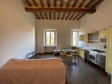 Foto Appartamento in Piazzale Boschetti, Modena Centro Storico di 65 m²