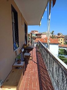 Foto Appartamento in Via Beglini, Taggia di 120 m² con 5 locali in vendita
