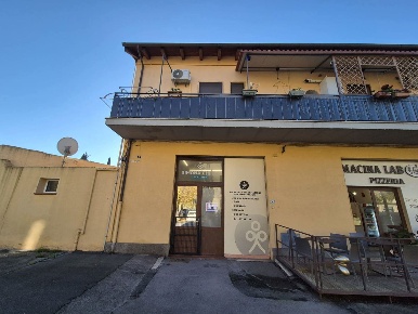 Foto Negozio in Via della pace 5, Grosseto Regioni di 65 m² con 1 locali