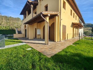 Foto Appartamento a Fucecchio di 85 m² con 4 locali in affitto