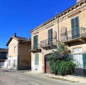 Foto Appartamento in Via XX Settembre, Castagnole Monferrato Centro