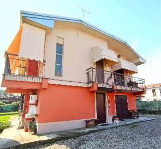 Foto Villa bifamiliare in via roncaglione 13, Casalino Centro di 190 m²