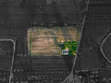 Foto Casa indipendente in Contrada Cazzei snc, Cellino San Marco di 741 m²