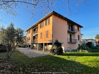 Foto Appartamento in Via Lotto 2, Paladina di 134 m² con 4 locali