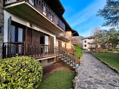 Foto Villa a schiera in Via Presolana, Castione della Presolana Centro