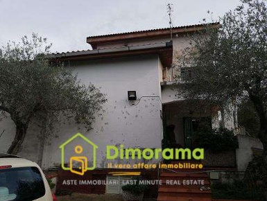 Foto Appartamento in S.V. Maccia d’Agliastru sn, Sassari Caniga di 247 m²