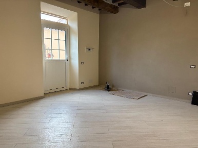 Foto Appartamento a Collesalvetti Centro di 75 m² con 2 locali in vendita